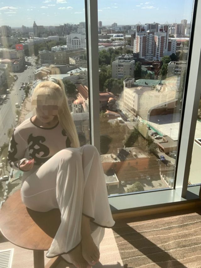 Индивидуалка ВИРТ Блонди Октябрьский Фотография 